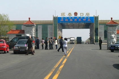 Китайскую визу дальнобойщики смогут оформить не только в приграничье